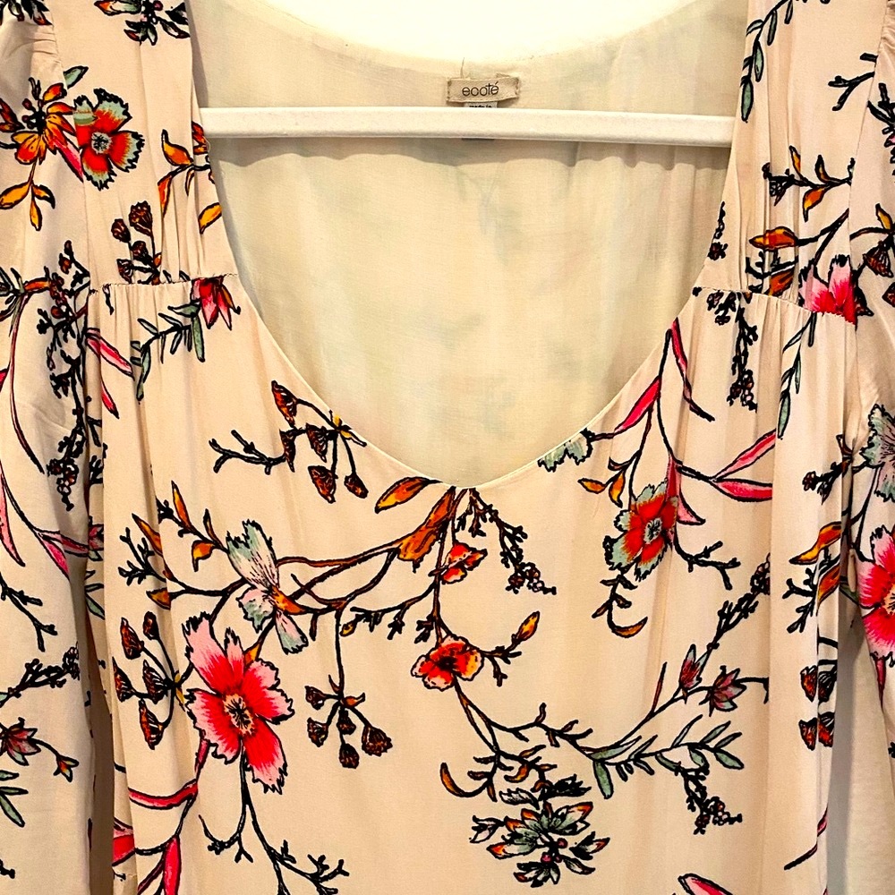 Urban Outfitters Floral Dress - Picture 4 of 7